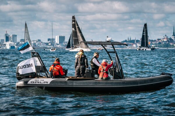 GALA VIKING V650H B + Suzuki DF175APX - Image 20