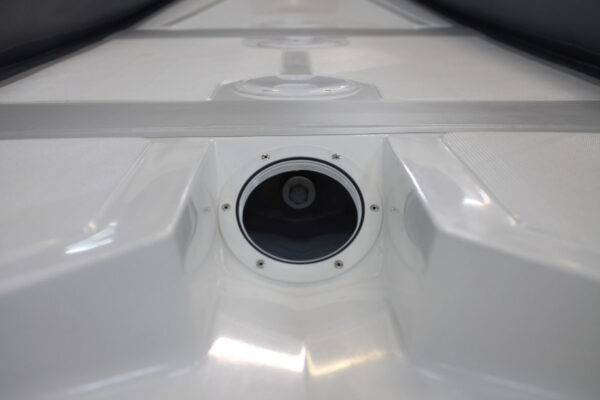 F-RIB WinBoat 375RFL Sprint Luxe - Image 9